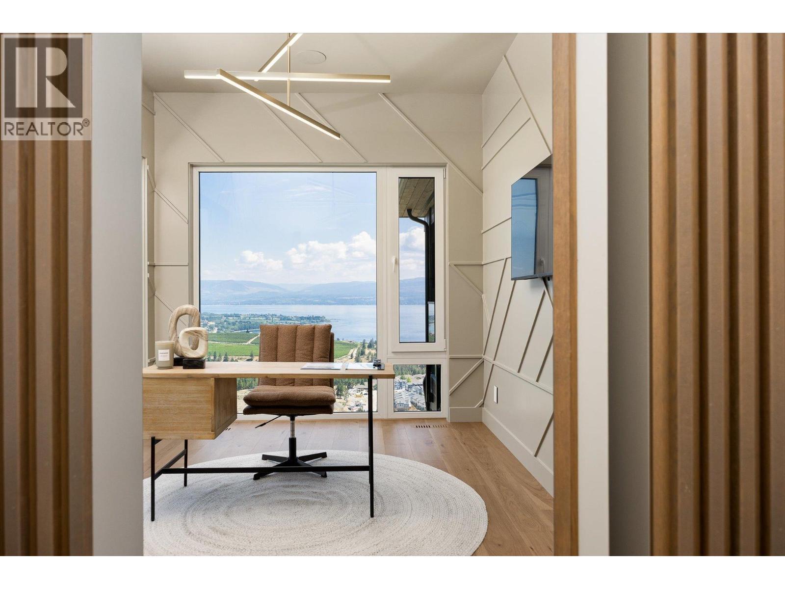 4011 Sunstone Street. West Kelowna, British Columbia