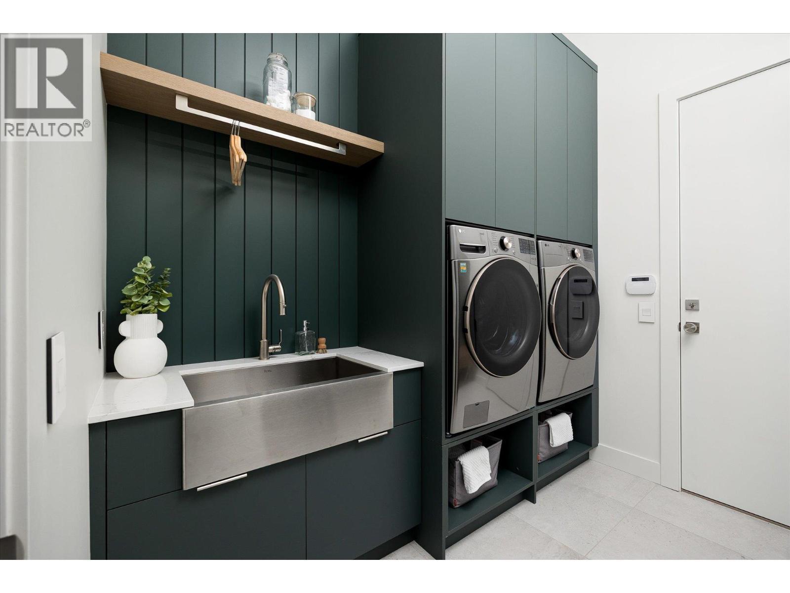 4011 Sunstone Street. West Kelowna, British Columbia