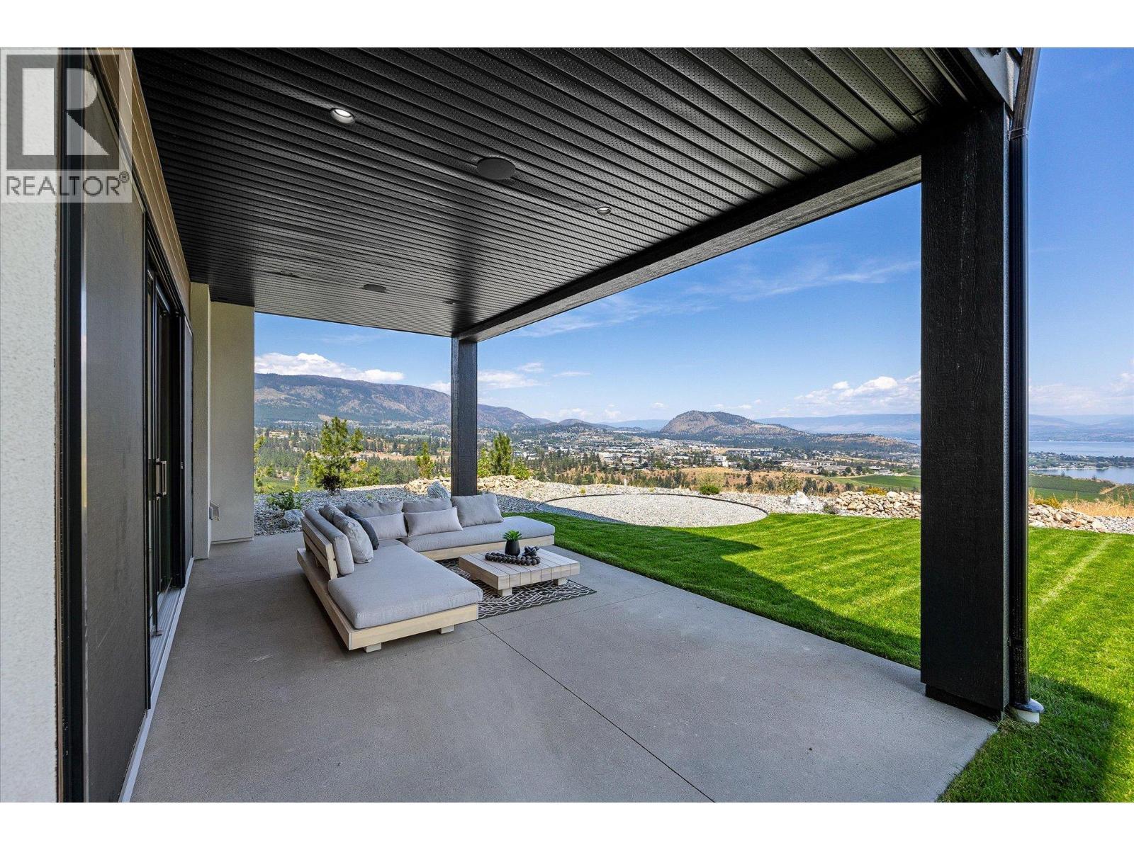 4011 Sunstone Street. West Kelowna, British Columbia