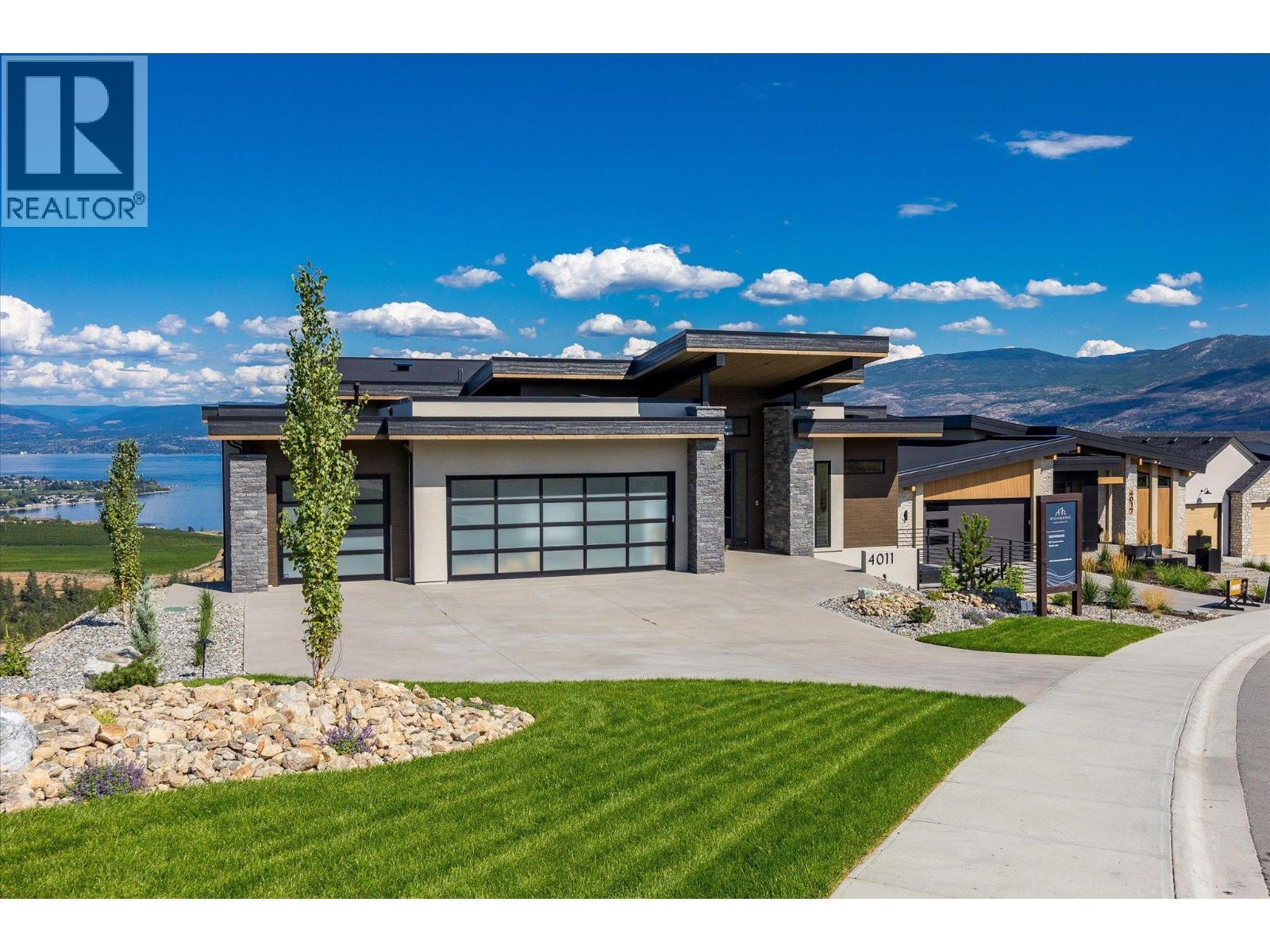 4011 Sunstone Street. West Kelowna, British Columbia