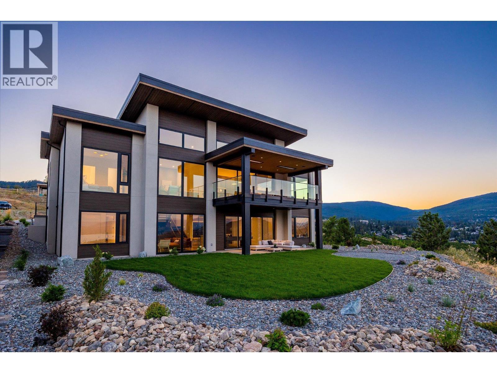 4011 Sunstone Street. West Kelowna, British Columbia