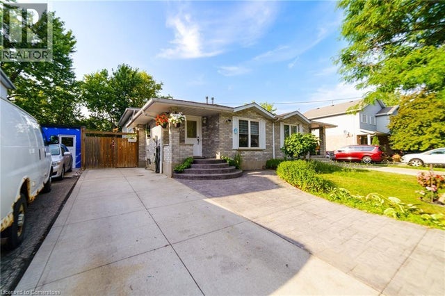 430 Bankside Crescent, Kitchener