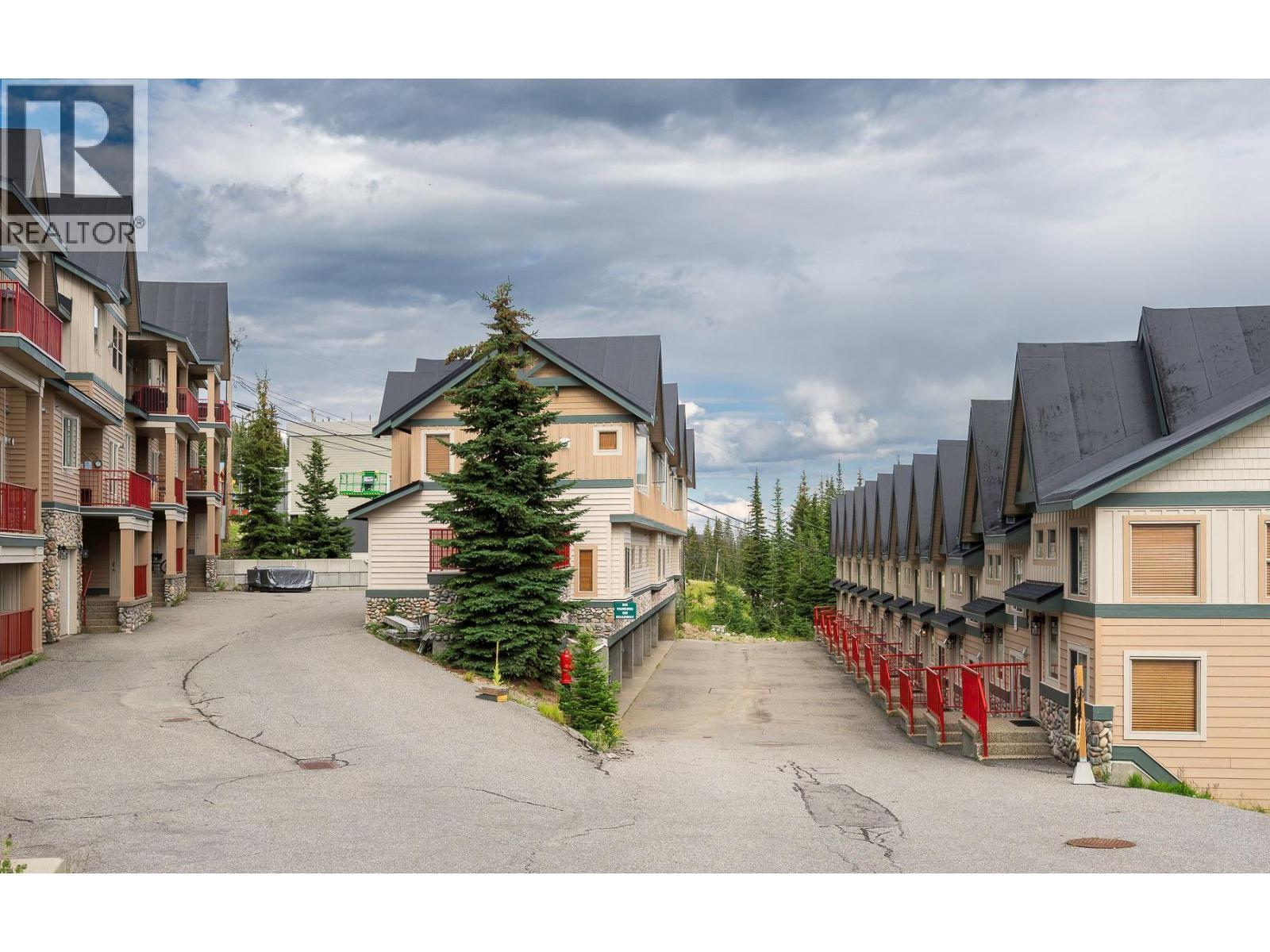 7640 Porcupine Road Unit# 29. Big White, British Columbia