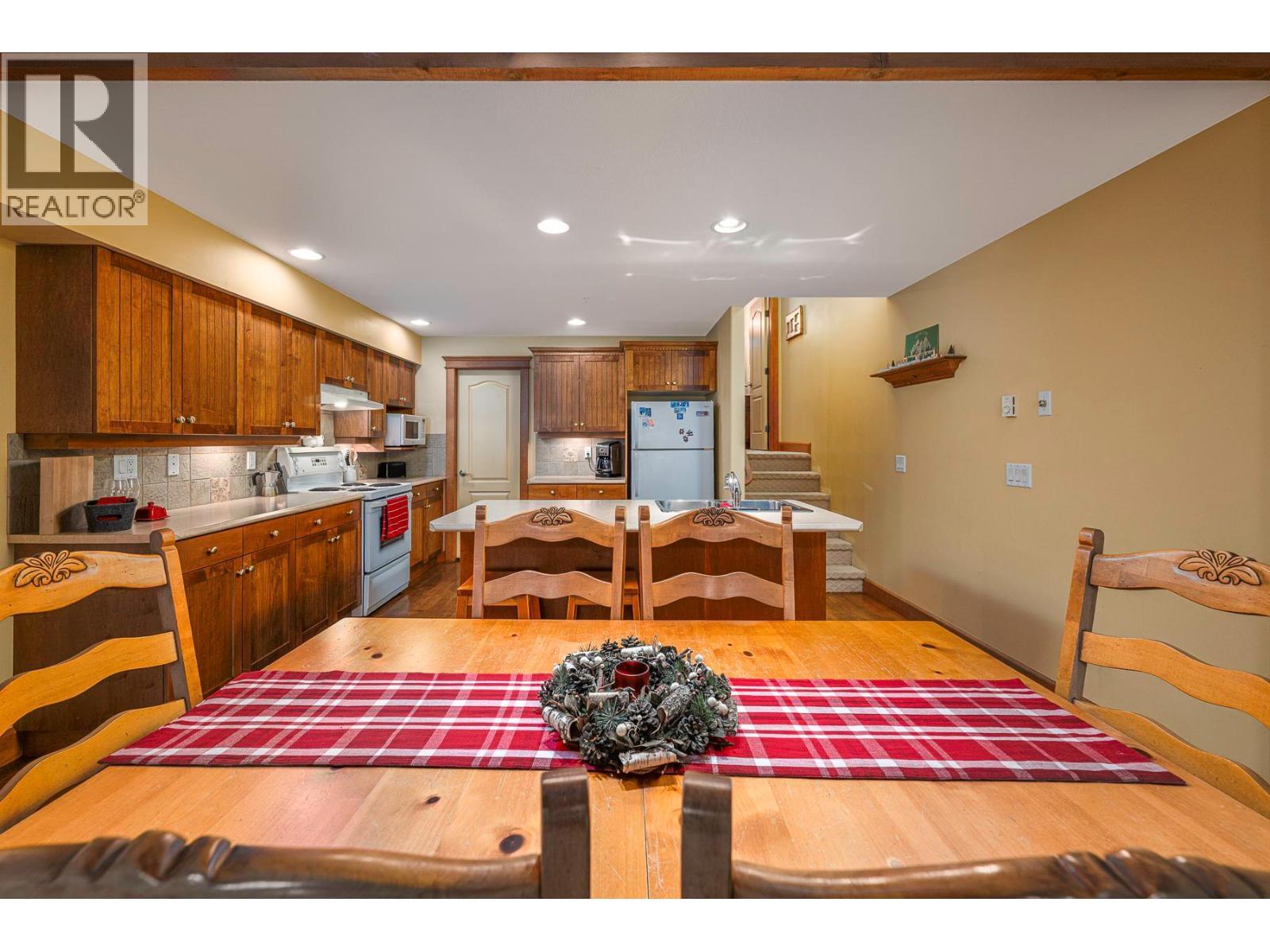 7640 Porcupine Road Unit# 29. Big White, British Columbia