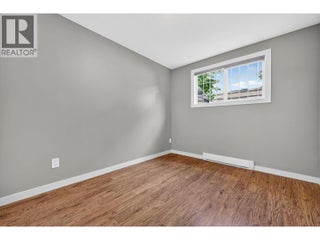 1229 Bernard Avenue Unit# 105. Kelowna, British Columbia