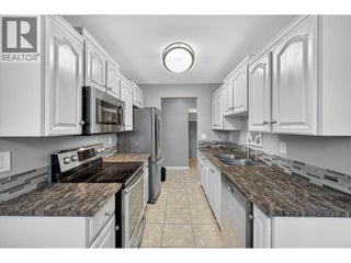 1229 Bernard Avenue Unit# 105. Kelowna, British Columbia