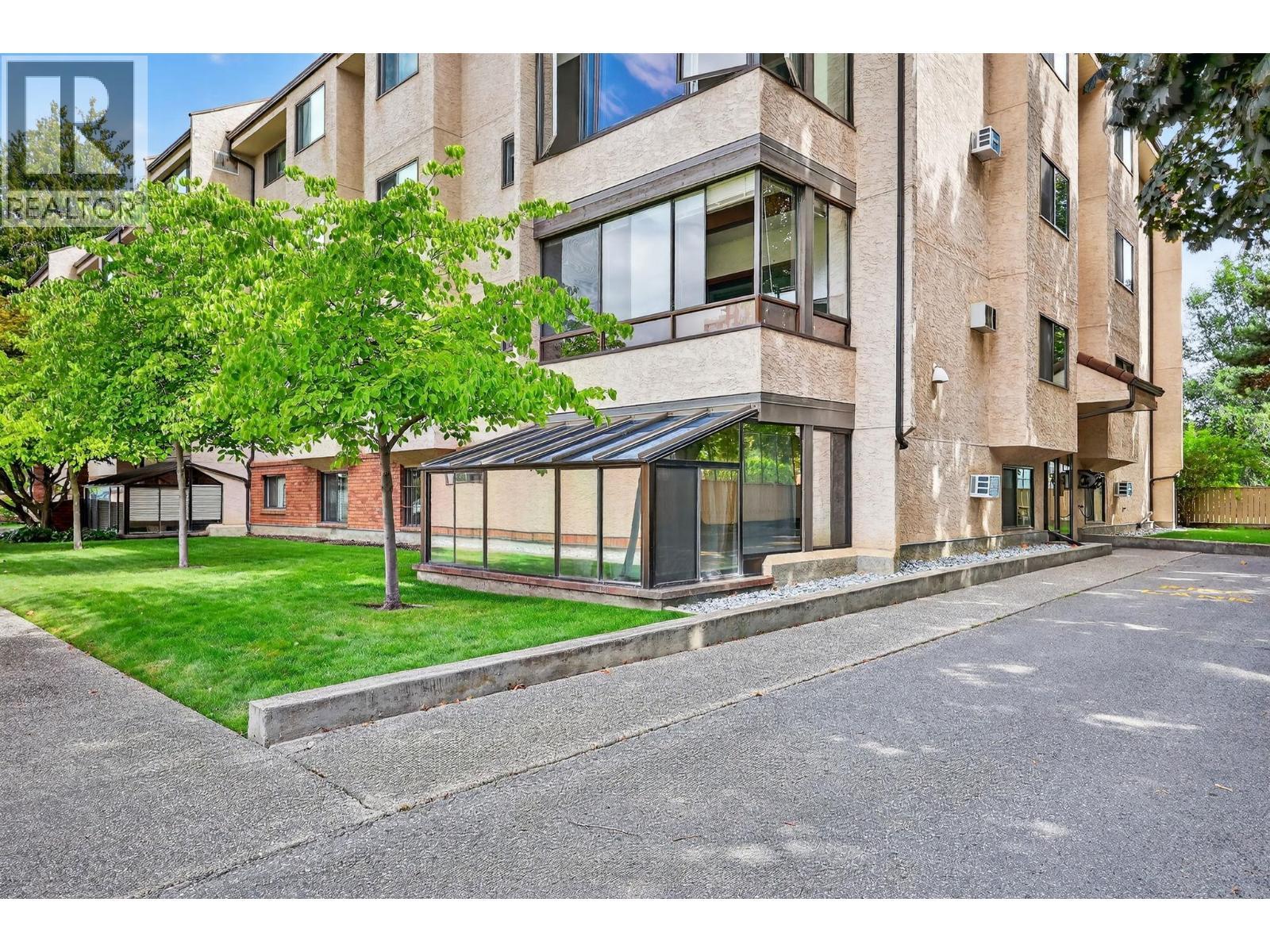 1229 Bernard Avenue Unit# 105. Kelowna, British Columbia