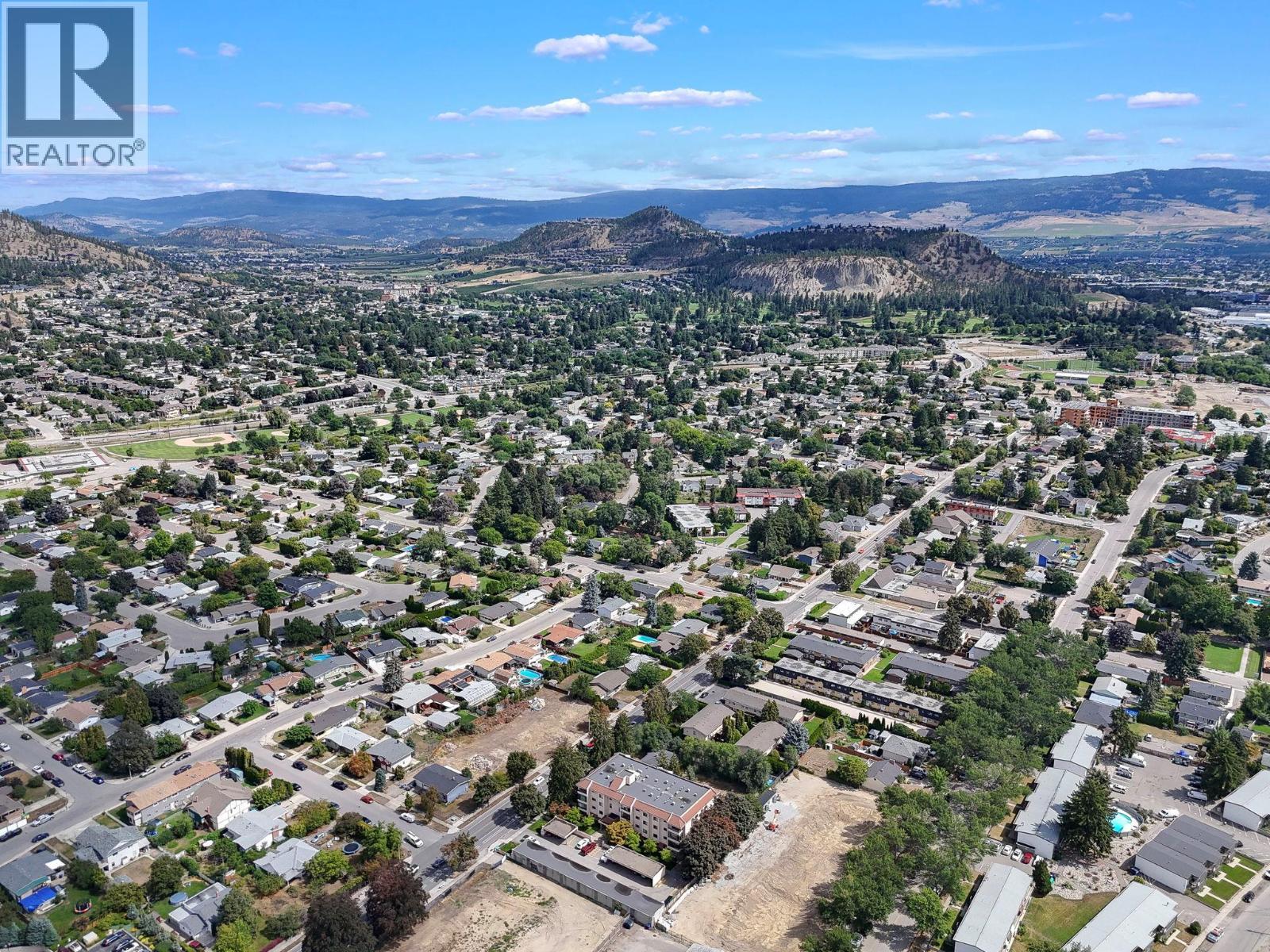 1229 Bernard Avenue Unit# 105. Kelowna, British Columbia