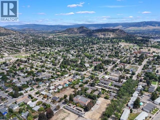 1229 Bernard Avenue Unit# 105. Kelowna, British Columbia