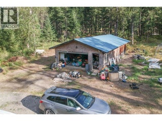 18 Chouinard Road. Cherryville, British Columbia