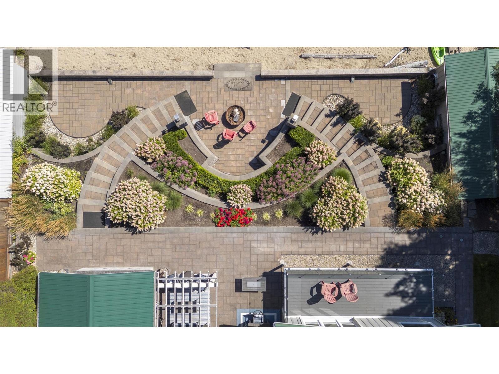 4243 Saratoga Road. Scotch Creek, British Columbia