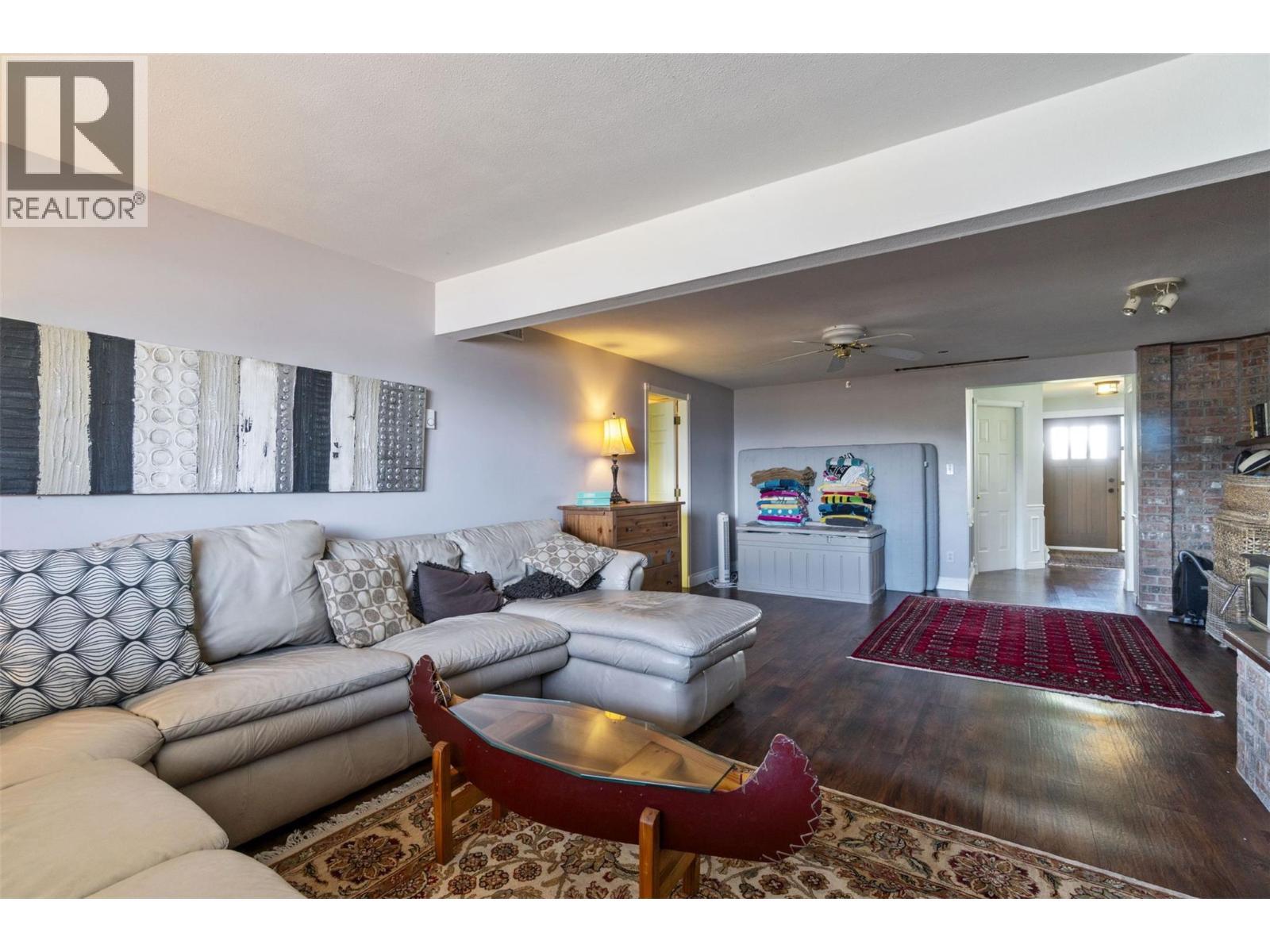 4243 Saratoga Road. Scotch Creek, British Columbia