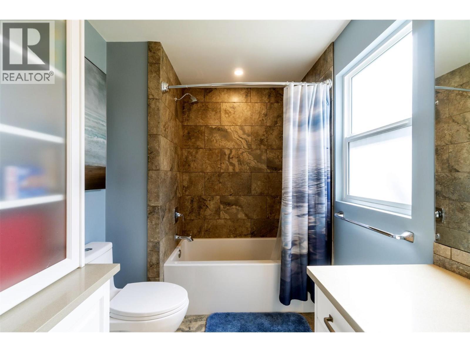 4243 Saratoga Road. Scotch Creek, British Columbia