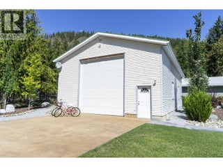 4243 Saratoga Road. Scotch Creek, British Columbia