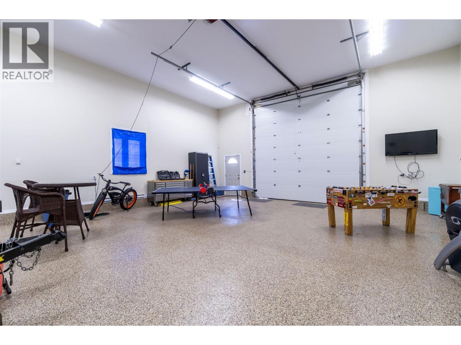 4243 Saratoga Road. Scotch Creek, British Columbia