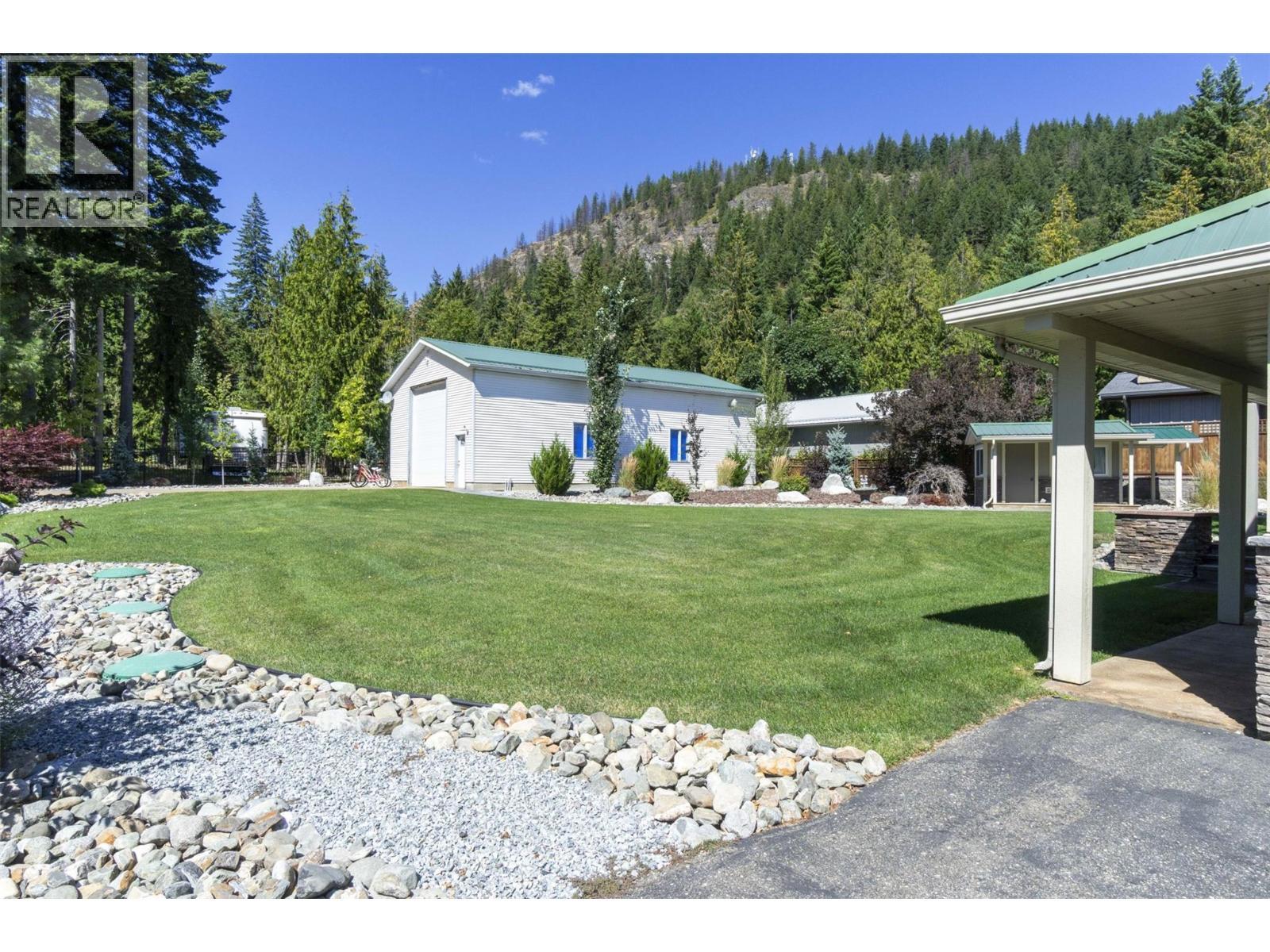 4243 Saratoga Road. Scotch Creek, British Columbia