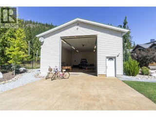 4243 Saratoga Road. Scotch Creek, British Columbia