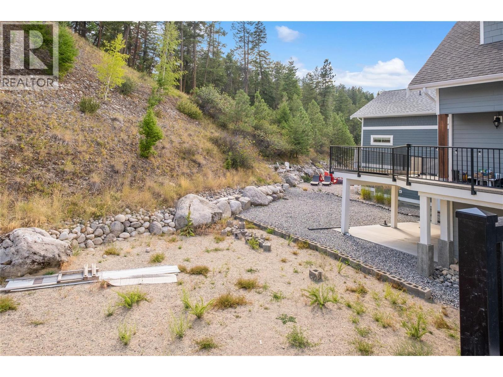 6736 Marbella Loop. Kelowna, British Columbia