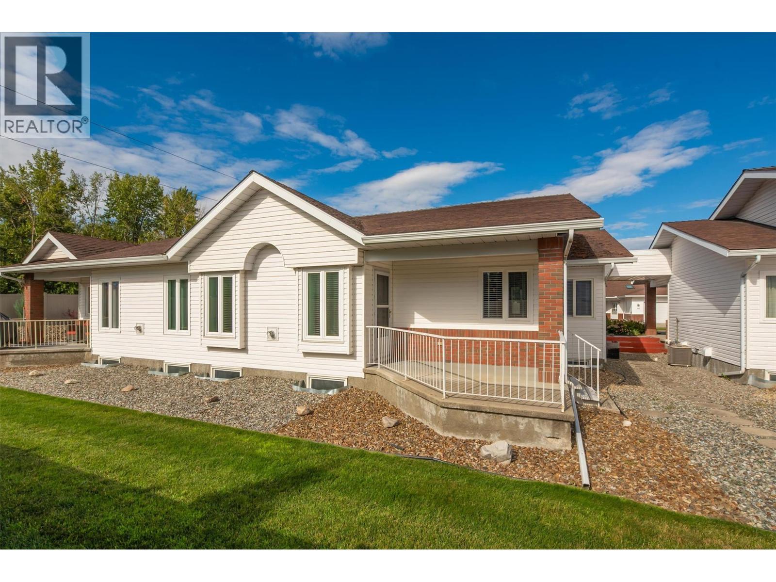 1885 Parkview Crescent Unit# 113. Kelowna, British Columbia