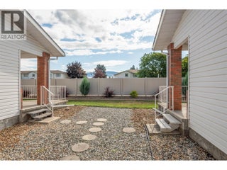 1885 Parkview Crescent Unit# 113. Kelowna, British Columbia