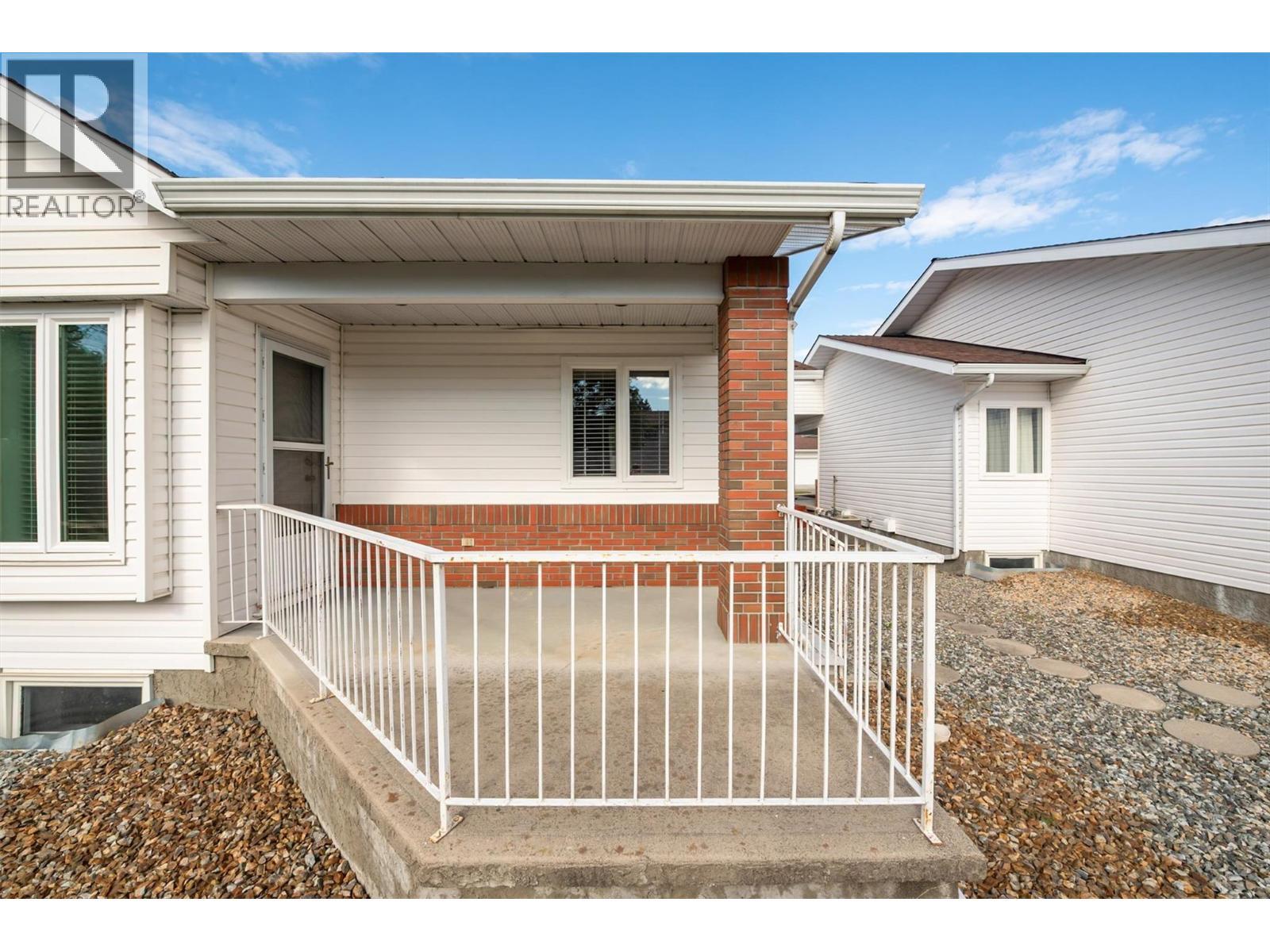 1885 Parkview Crescent Unit# 113. Kelowna, British Columbia
