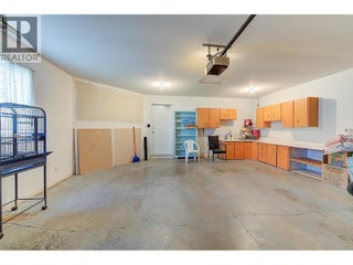 1885 Parkview Crescent Unit# 113. Kelowna, British Columbia