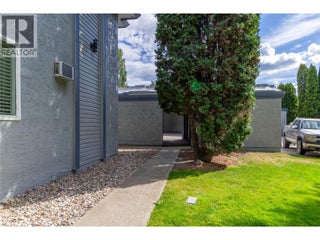 4103 Alexis Park Drive Unit# 101. Vernon, British Columbia