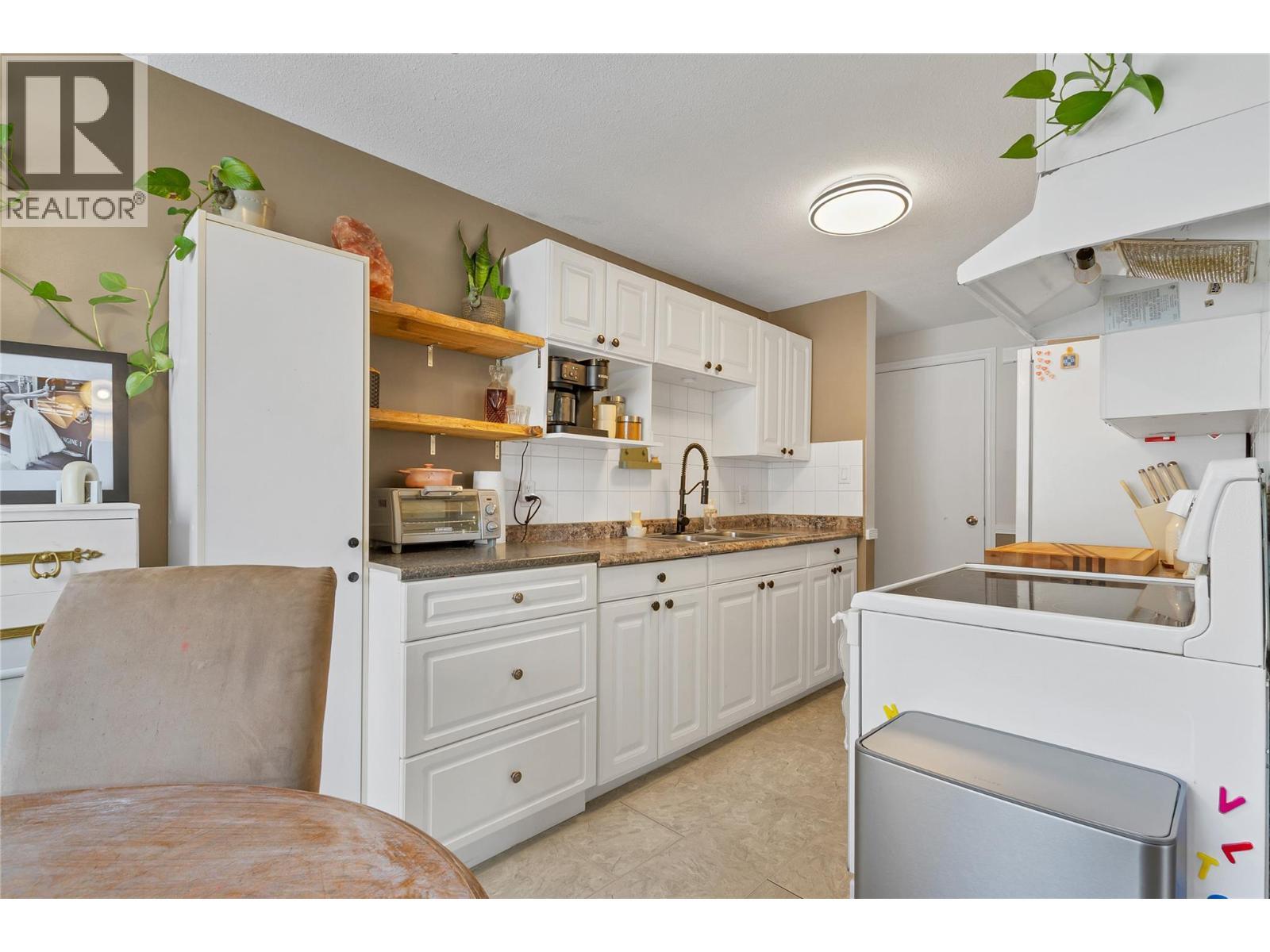 4103 Alexis Park Drive Unit# 101. Vernon, British Columbia