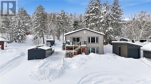 8a Frenchmans Bay, Wahnapitae