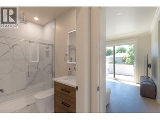 2571 Abbott Street. Kelowna, British Columbia