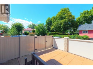 2571 Abbott Street. Kelowna, British Columbia