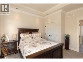 2571 Abbott Street. Kelowna, British Columbia