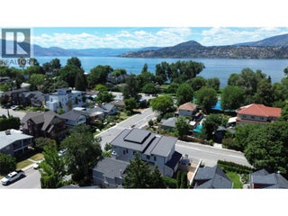 2571 Abbott Street. Kelowna, British Columbia