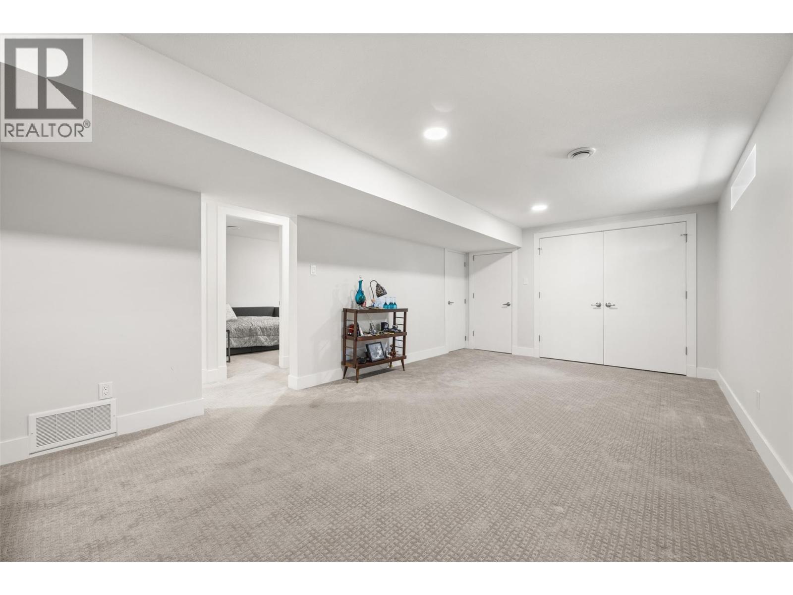 1255 Rio Drive. Kelowna, British Columbia