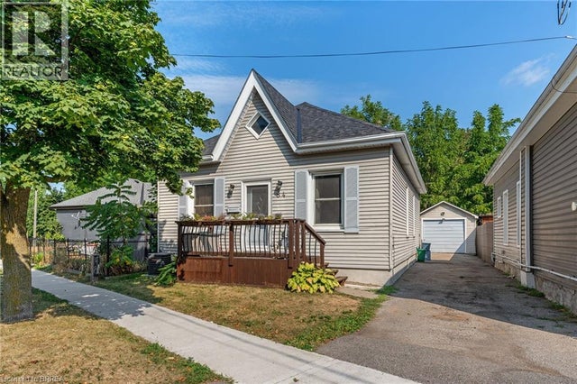 84 Brighton Avenue, Brantford