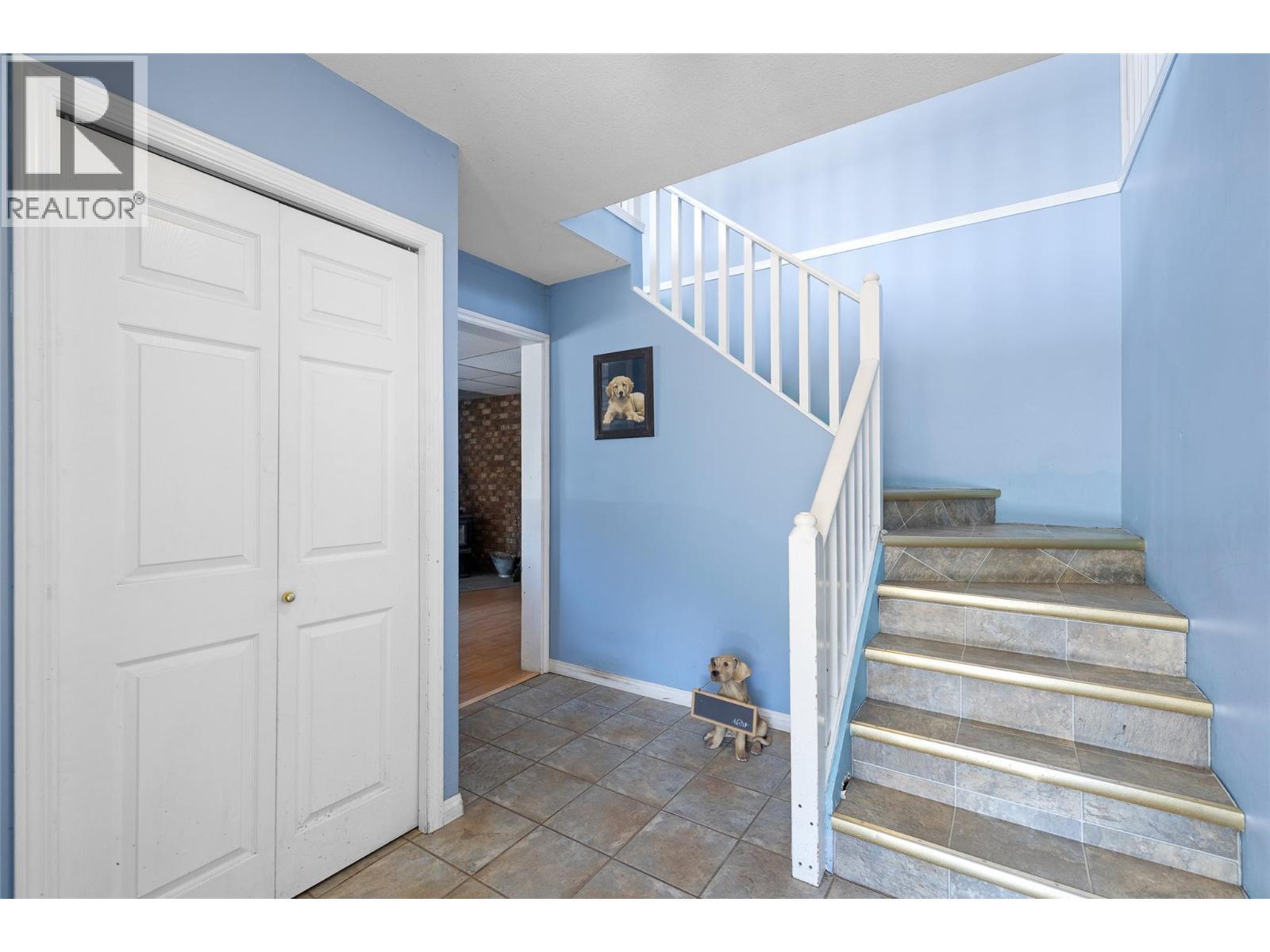 7114 Goshawk Road. Kelowna, British Columbia