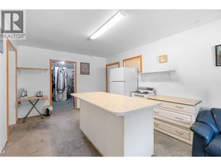 7114 Goshawk Road. Kelowna, British Columbia