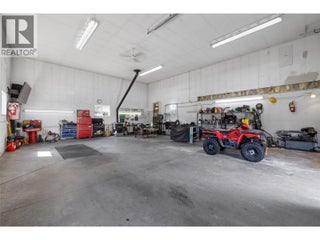 7114 Goshawk Road. Kelowna, British Columbia