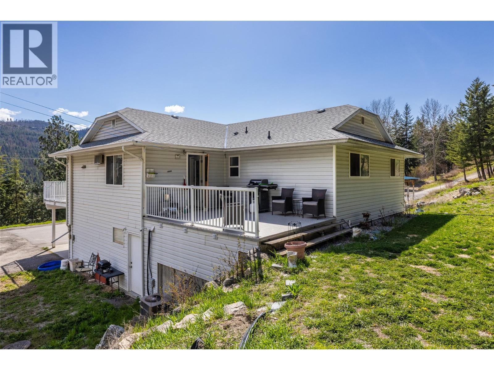7114 Goshawk Road. Kelowna, British Columbia