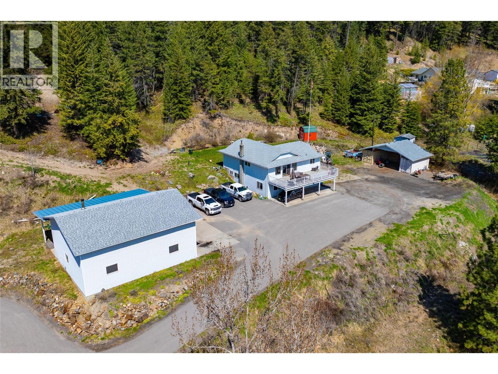 7114 Goshawk Road. Kelowna, British Columbia