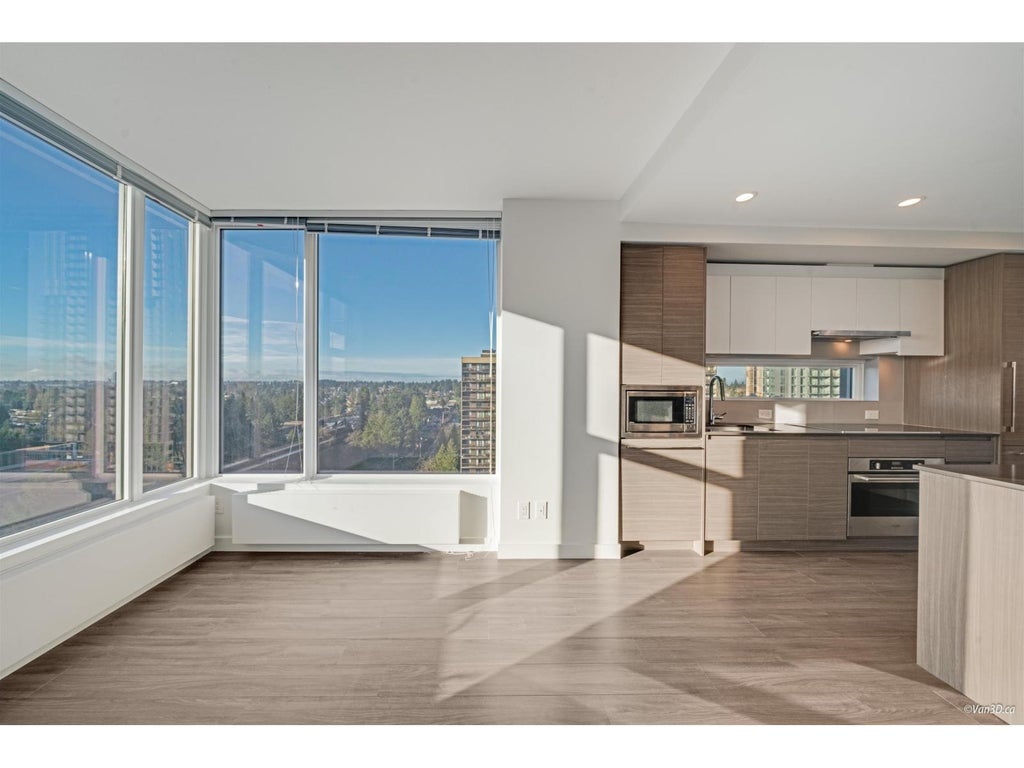 1203 13615 Fraser Highway, Surrey