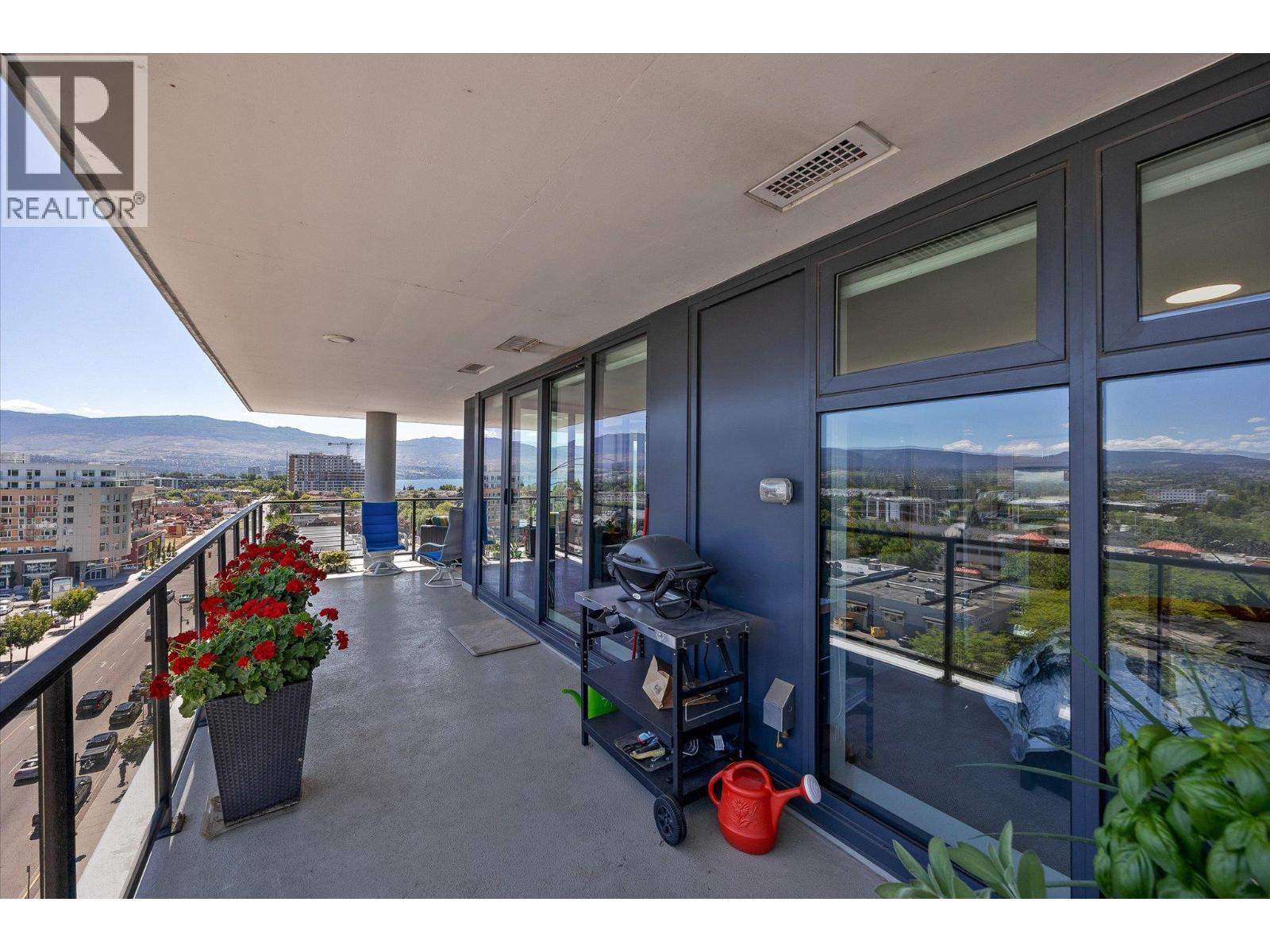 485 Groves Avenue Unit# 902 Lot# 902. Kelowna, British Columbia