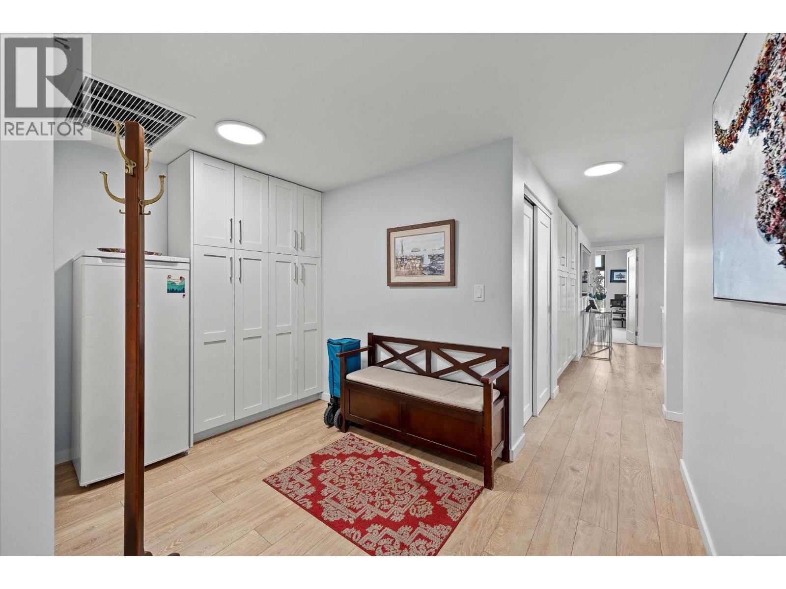 485 Groves Avenue Unit# 902 Lot# 902. Kelowna, British Columbia