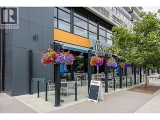 485 Groves Avenue Unit# 902 Lot# 902. Kelowna, British Columbia