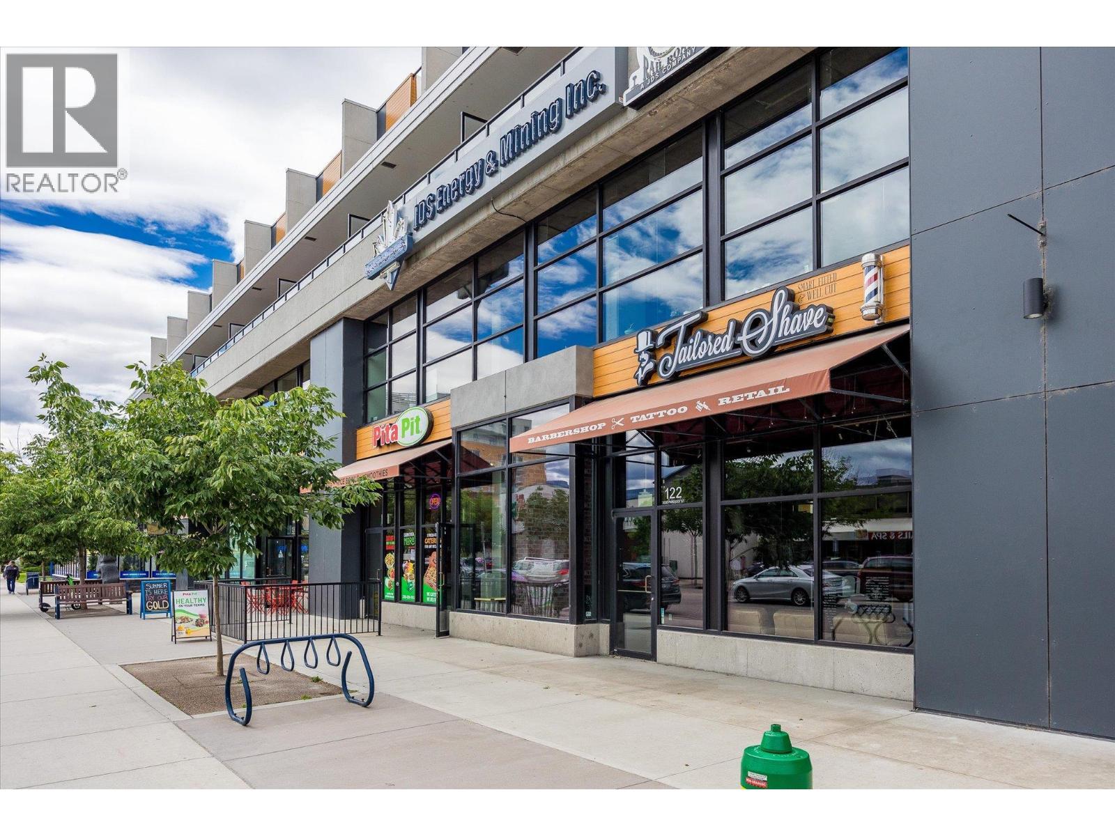 485 Groves Avenue Unit# 902 Lot# 902. Kelowna, British Columbia