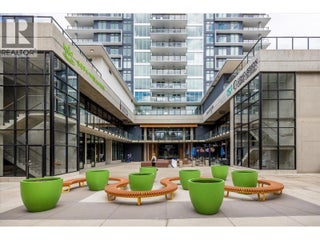 485 Groves Avenue Unit# 902 Lot# 902. Kelowna, British Columbia