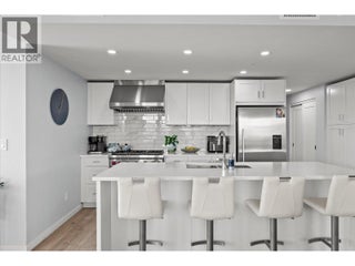 485 Groves Avenue Unit# 902 Lot# 902. Kelowna, British Columbia