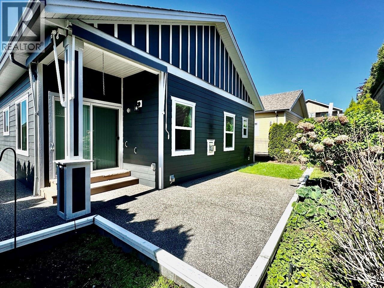 2097 Acorn Crescent. Westbank, British Columbia