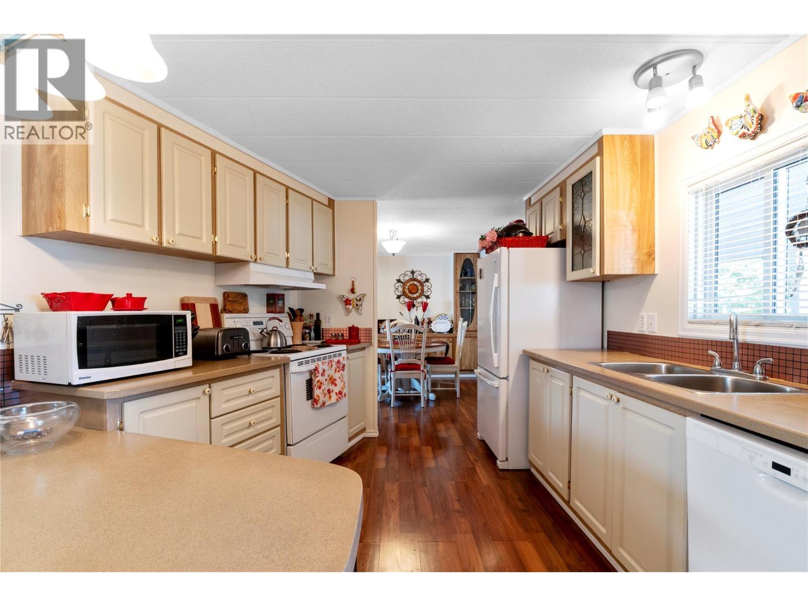 1361 30 Street Se Unit# 16. Salmon Arm, British Columbia