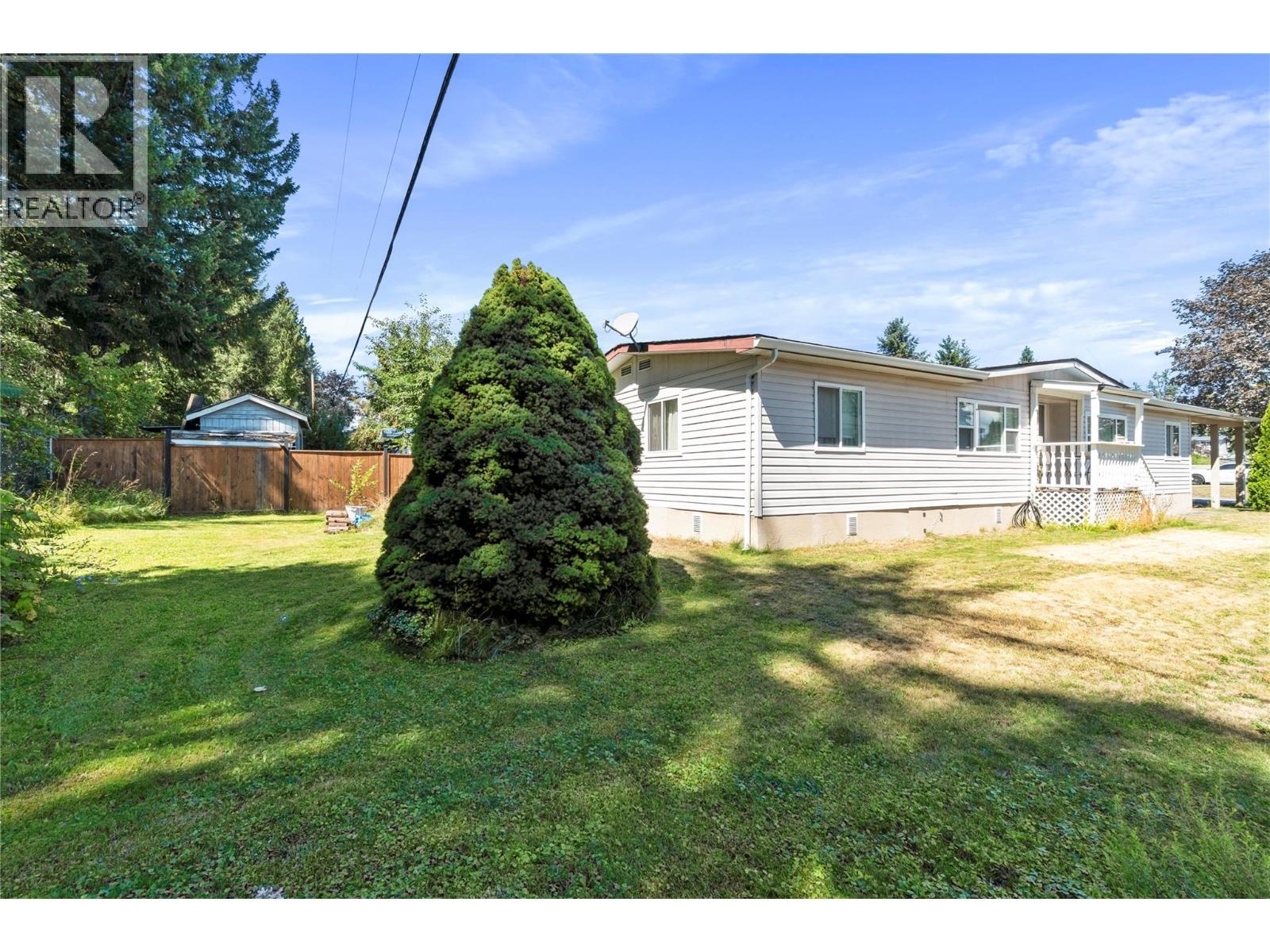 1361 30 Street Se Unit# 16. Salmon Arm, British Columbia